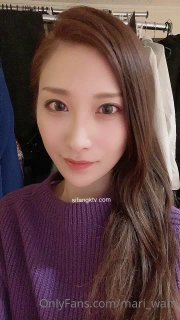 高颜值丰满身材巨乳妹子诱惑 脱掉漏出大白奶子晃动逼逼塞跳蛋非常诱人 很是诱惑喜欢不要错过